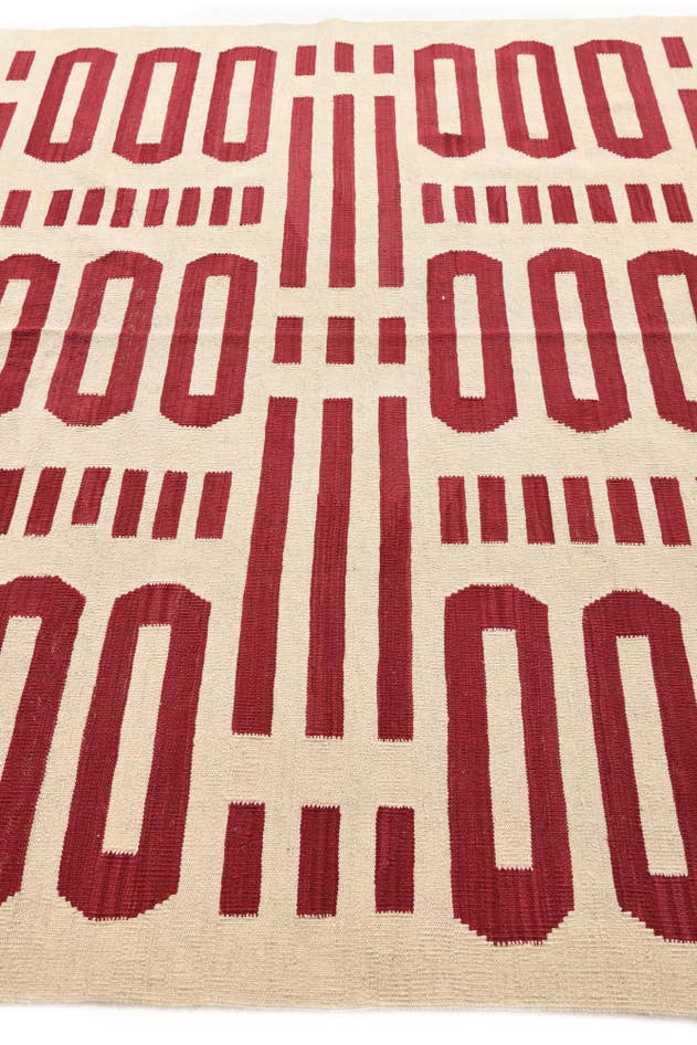 Detail image of 6' 9 x 9' 9 Hand Woven Kilim Modern Wool Rug