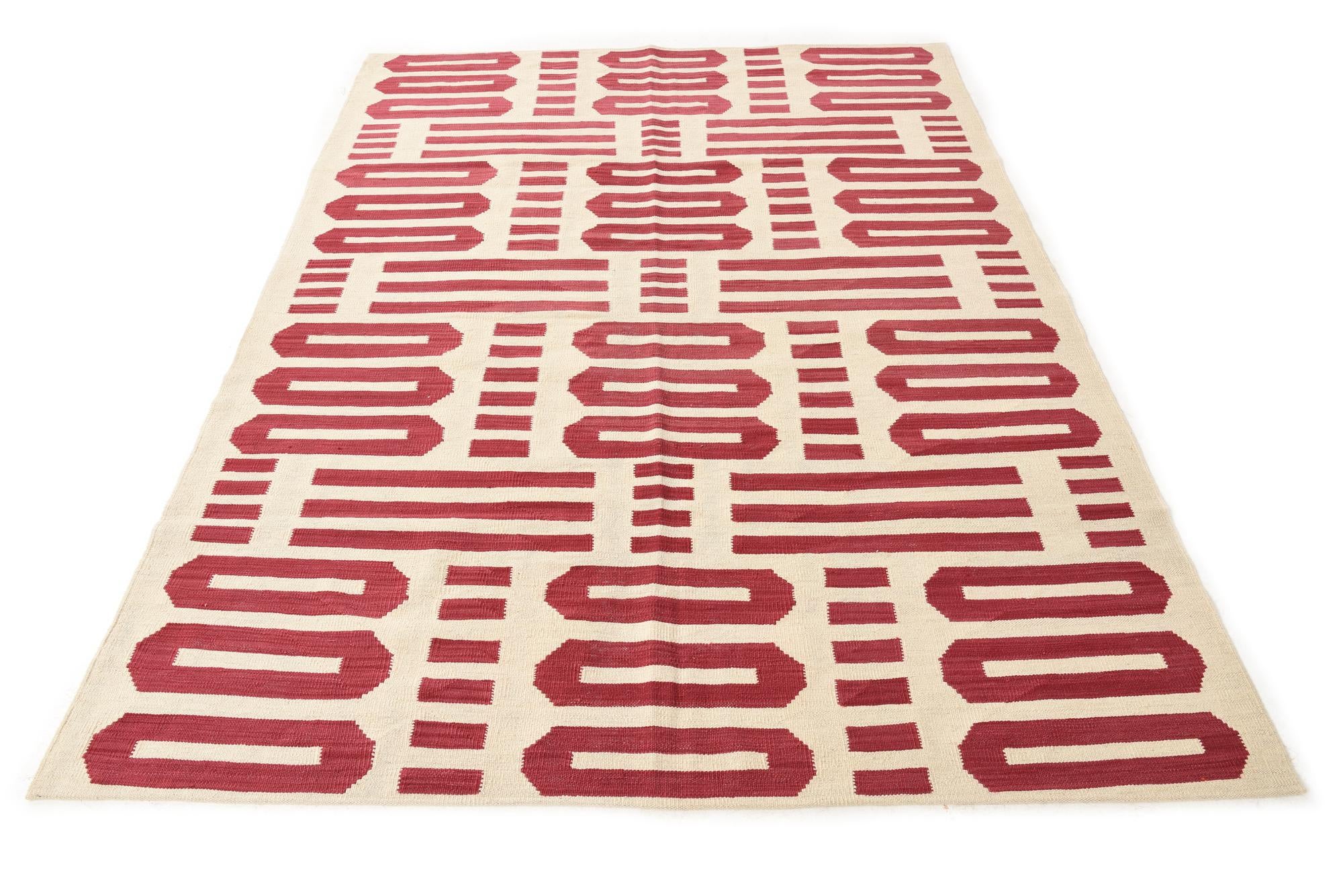 5' 9 x 7' 9 Hand Woven Kilim Modern Wool Rug