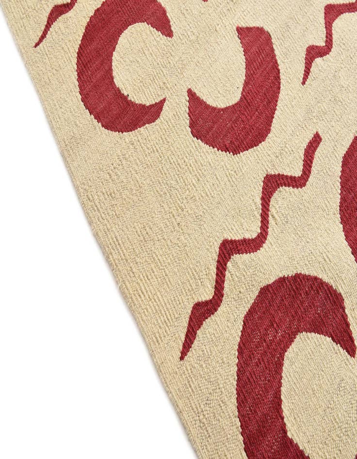 Detail image of 5' 1 x 6' 6  Hand Woven Kilim Modern Wool Rug