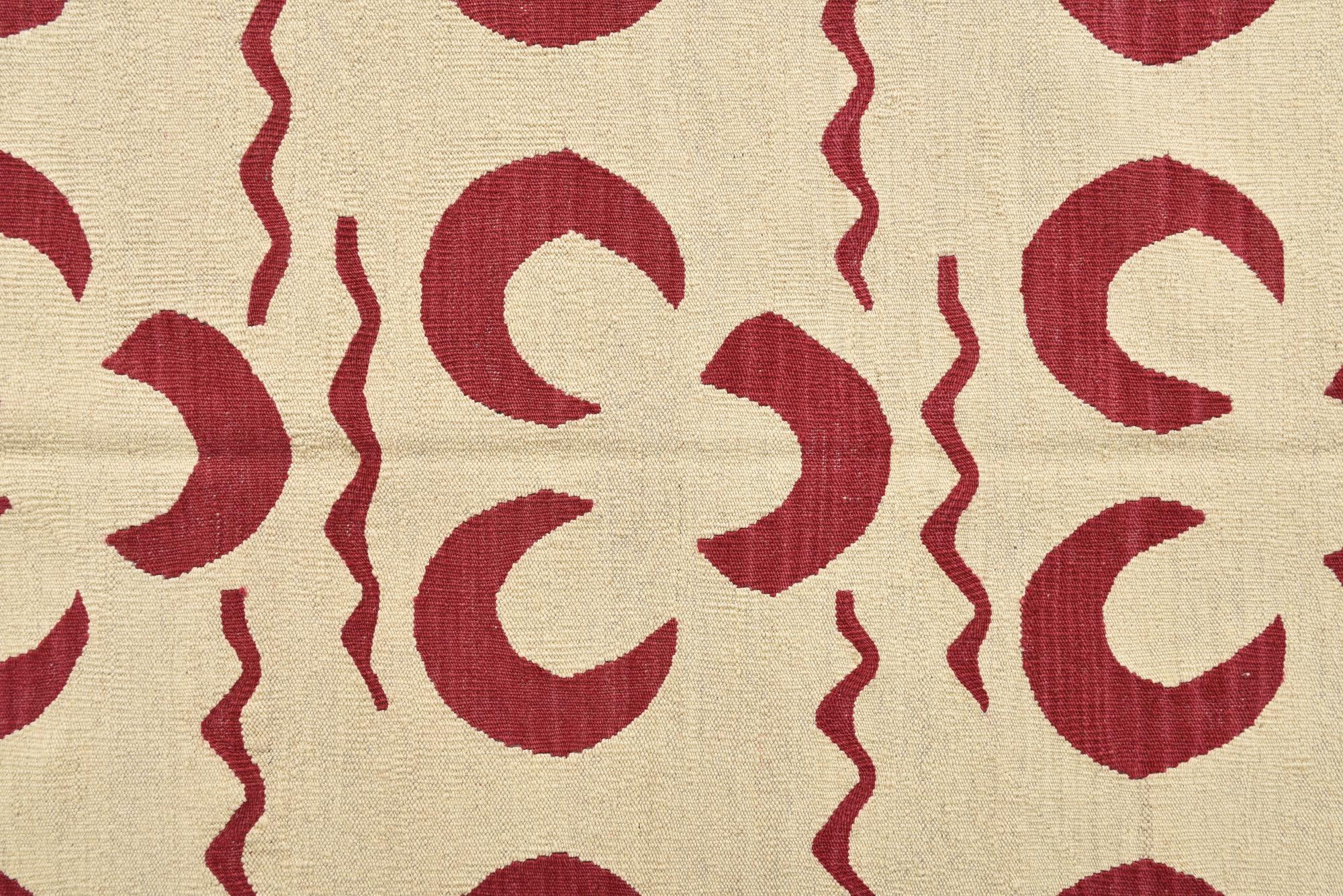 5' 1 x 6' 6 Hand Woven Kilim Modern Wool Rug