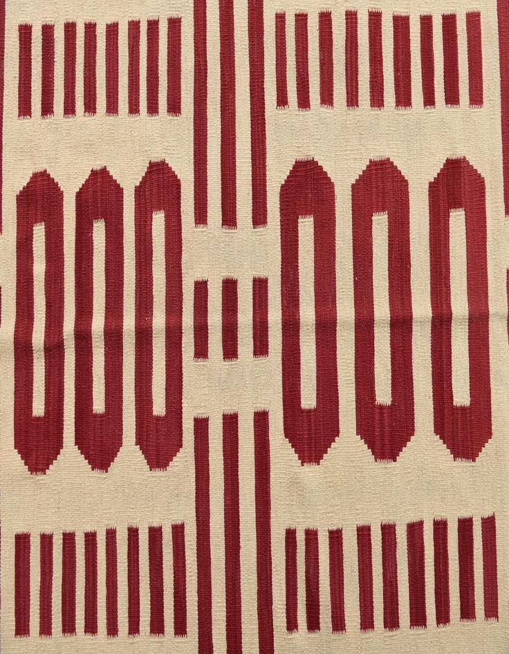 Detail image of 6' 5 x 9' 6  Hand Woven Kilim Modern Wool Rug