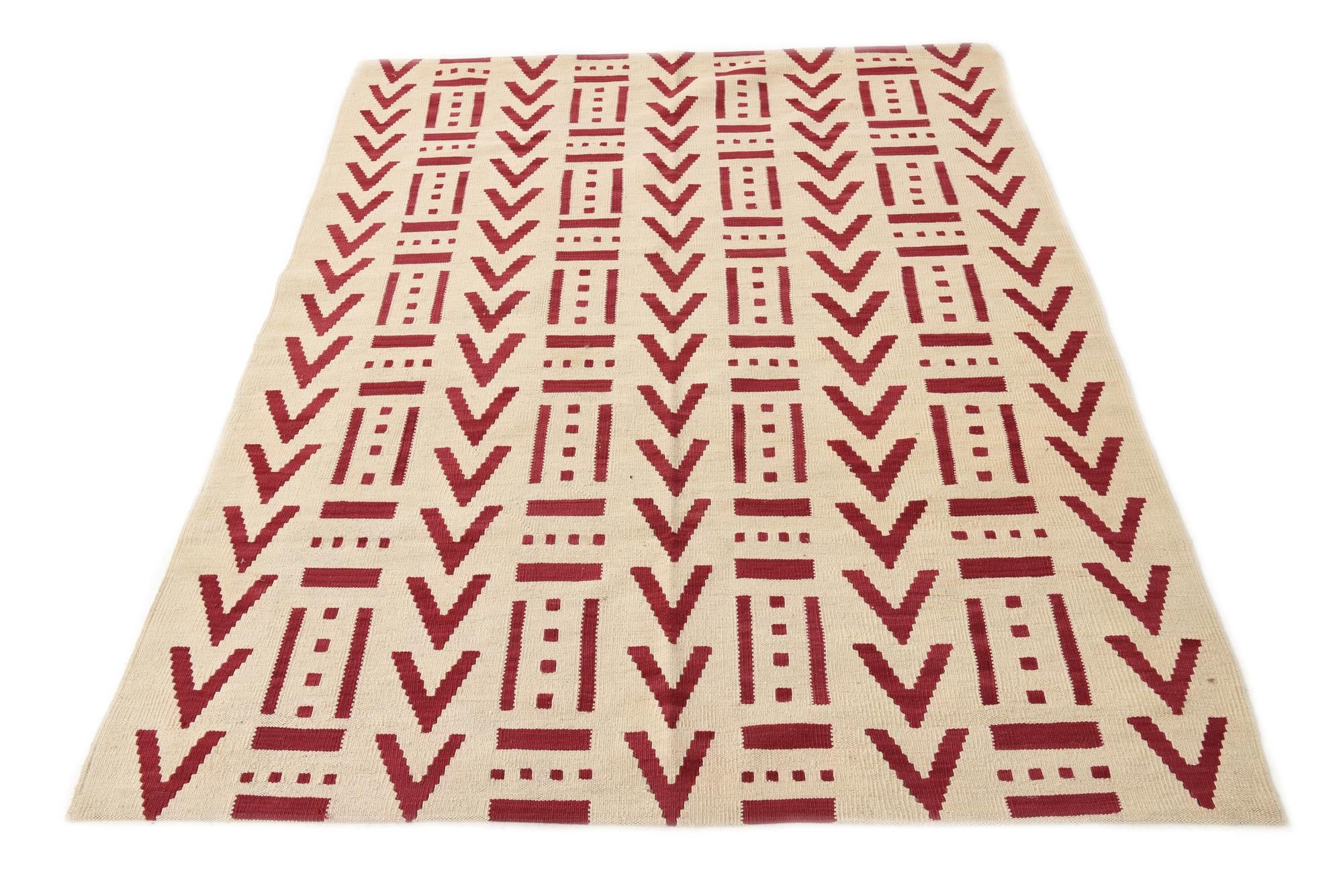 5' 2 x 6' 5 Hand Woven Kilim Modern Wool Rug