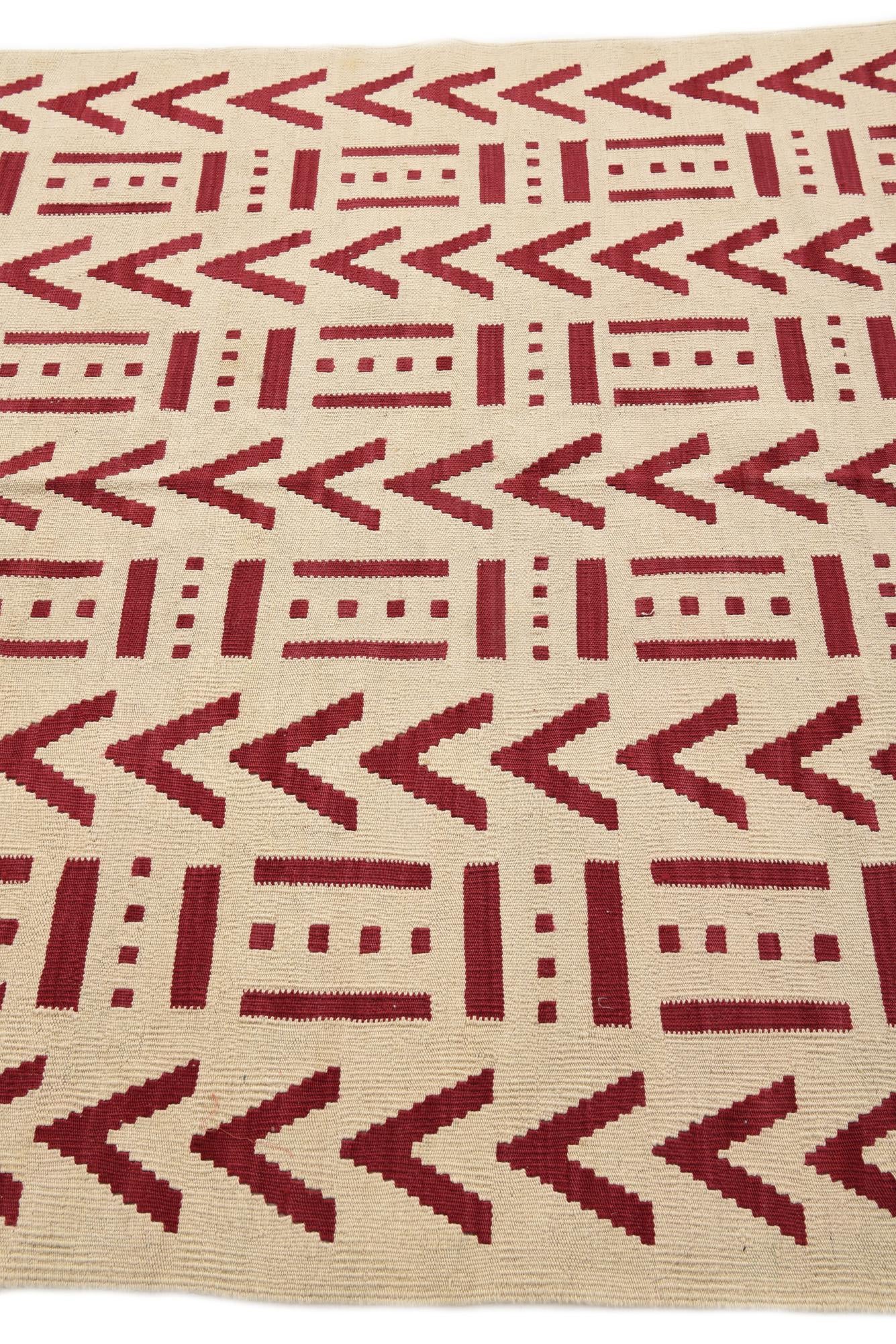 5' 2 x 6' 5 Hand Woven Kilim Modern Wool Rug