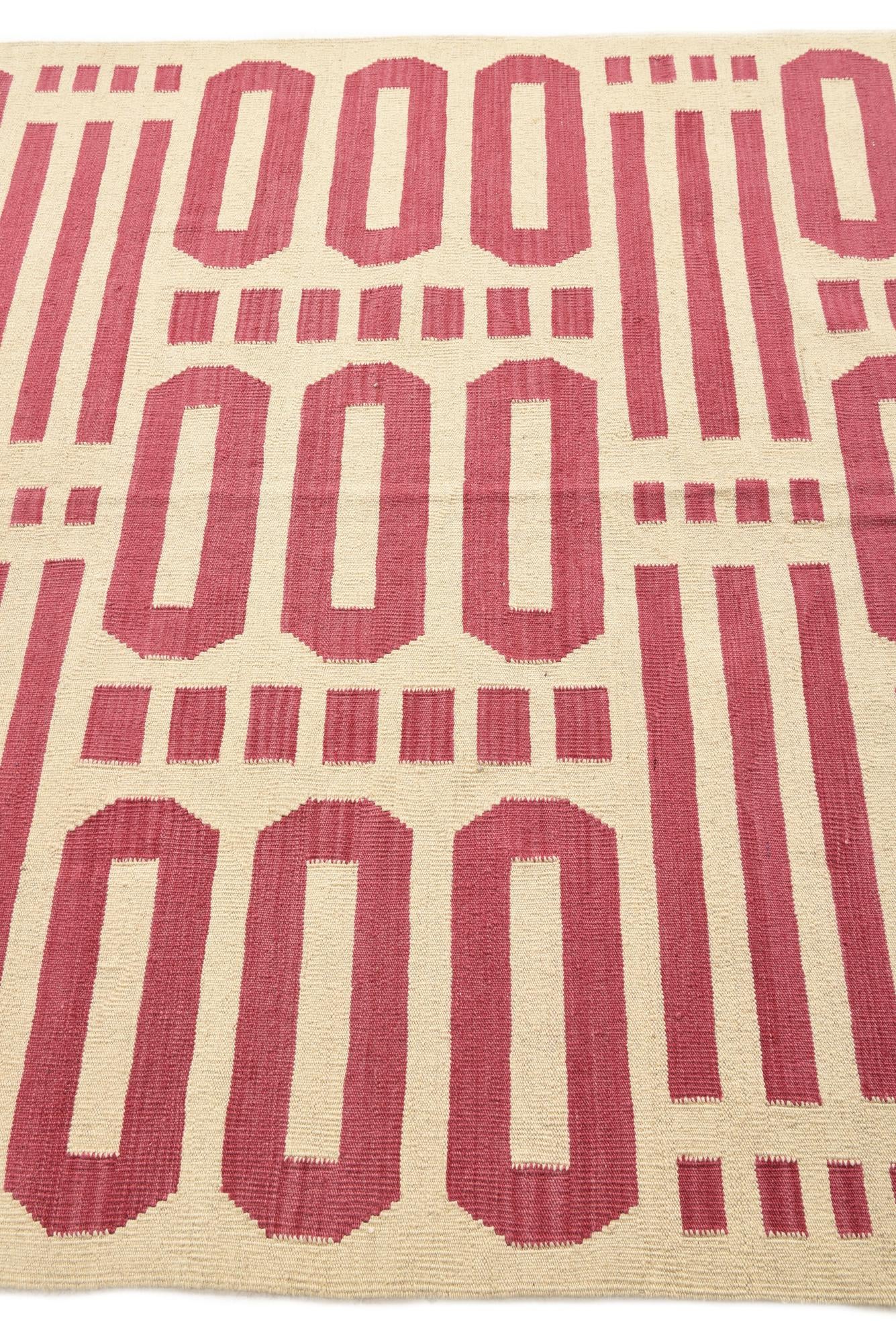 5' 1 x 6' 8 Hand Woven Kilim Modern Wool Rug