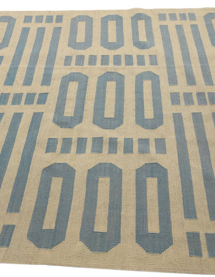 Detail image of 5' 7 x 7' 9  Hand Woven Kilim Modern Wool Rug