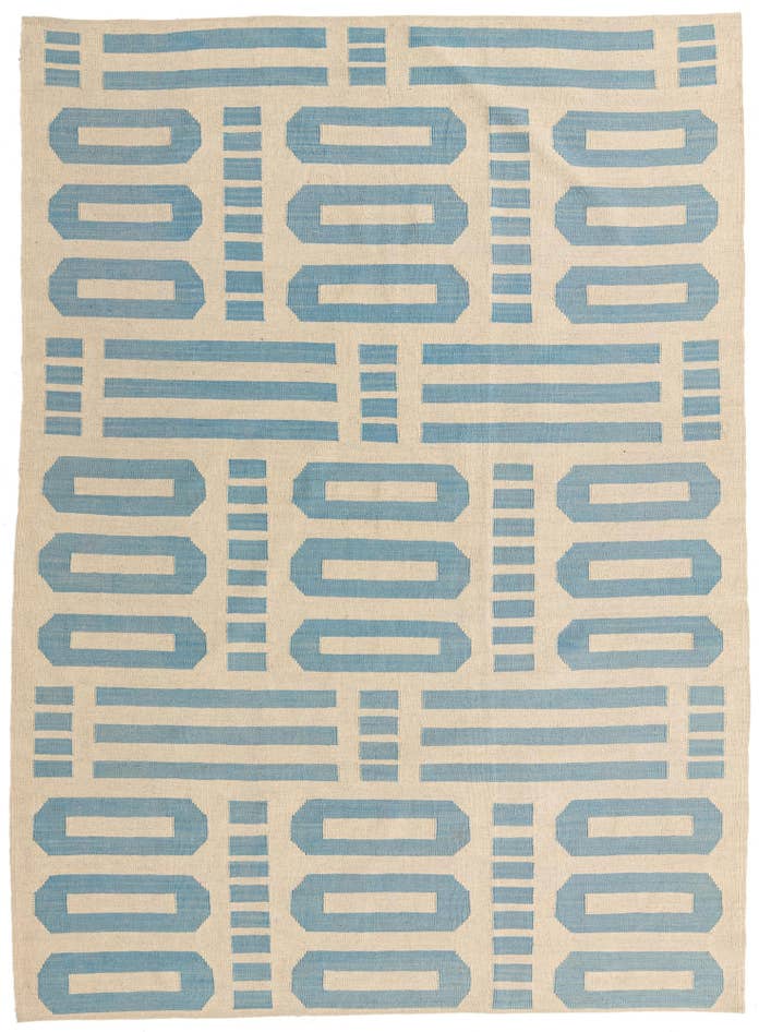 Detail image of 5' 7 x 7' 9 Hand Woven Kilim Modern Wool Rug