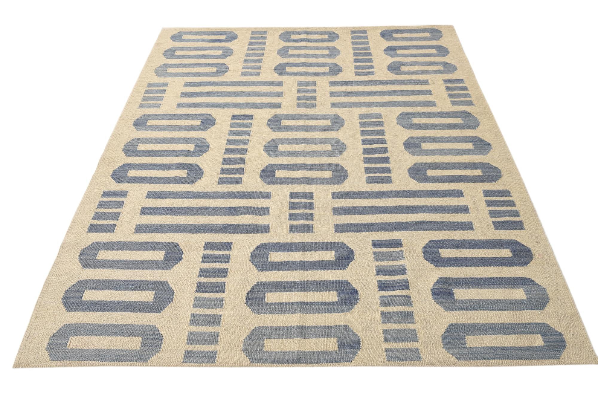 5' 4 x 6' 5 Hand Woven Kilim Modern Wool Rug