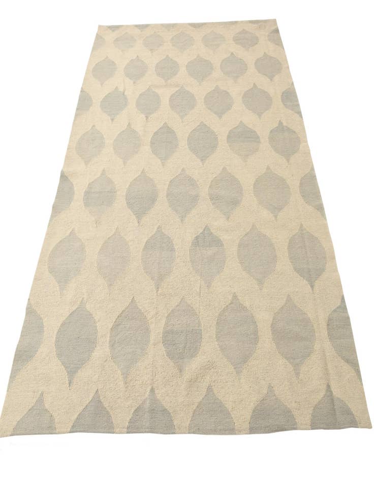 Detail image of 6' 3 x 8' 3  Hand Woven Kilim Modern Wool Rug