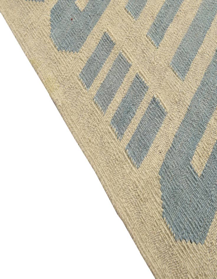 Detail image of 6' x 7' 7  Hand Woven Kilim Modern Wool Rug