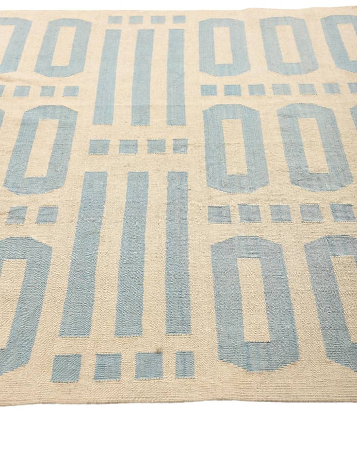 Detail image of 5' 11 x 7' 8  Hand Woven Kilim Modern Wool Rug