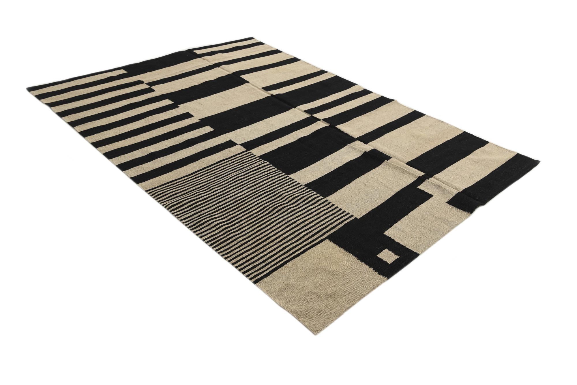 5' 8 x 7' 9 Hand Woven Kilim Modern Wool Rug
