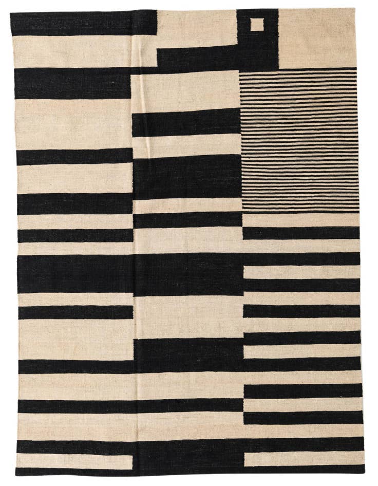 Detail image of 5' 8 x 7' 9 Hand Woven Kilim Modern Wool Rug