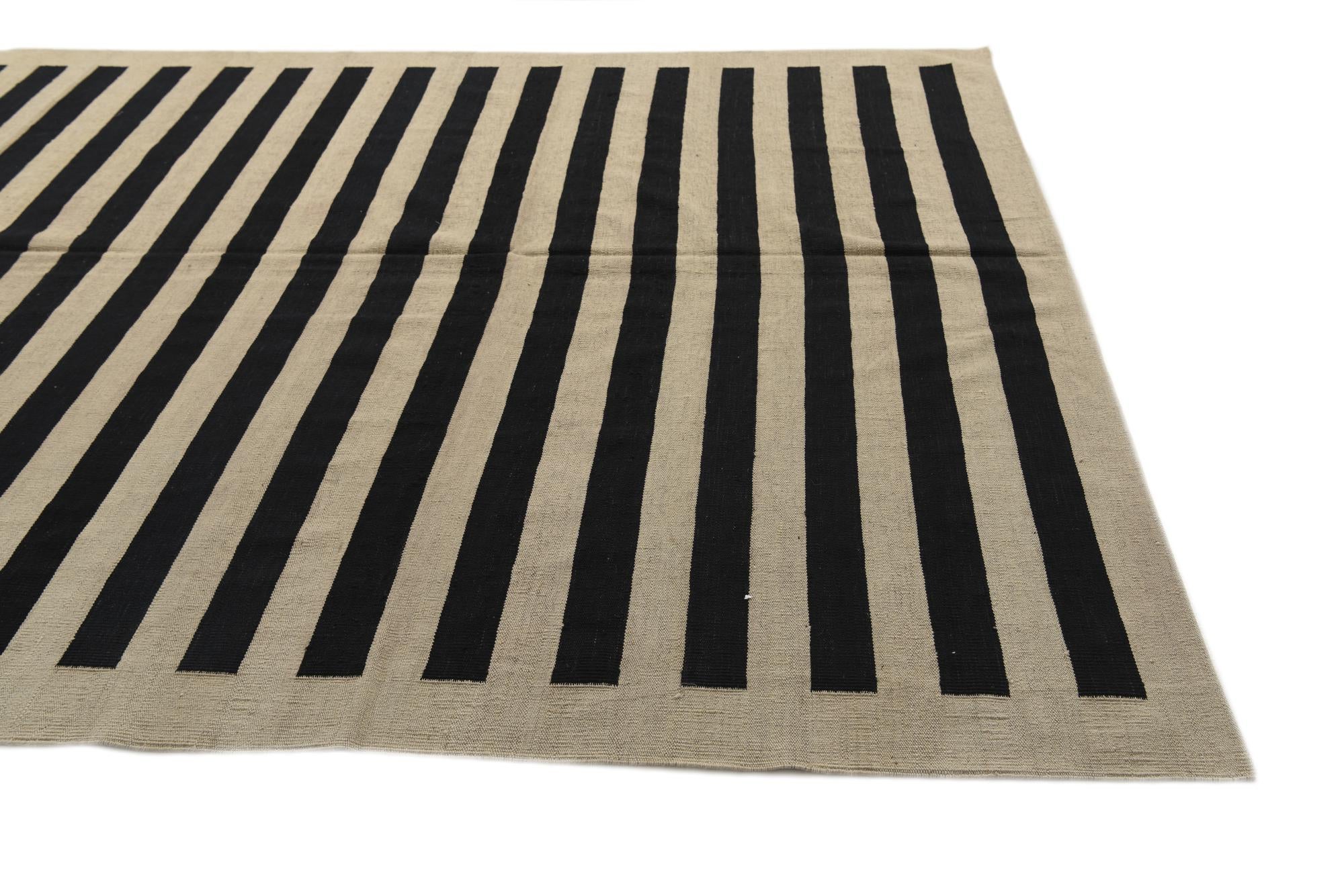 7' x 9' 9 Hand Woven Kilim Modern Wool Rug