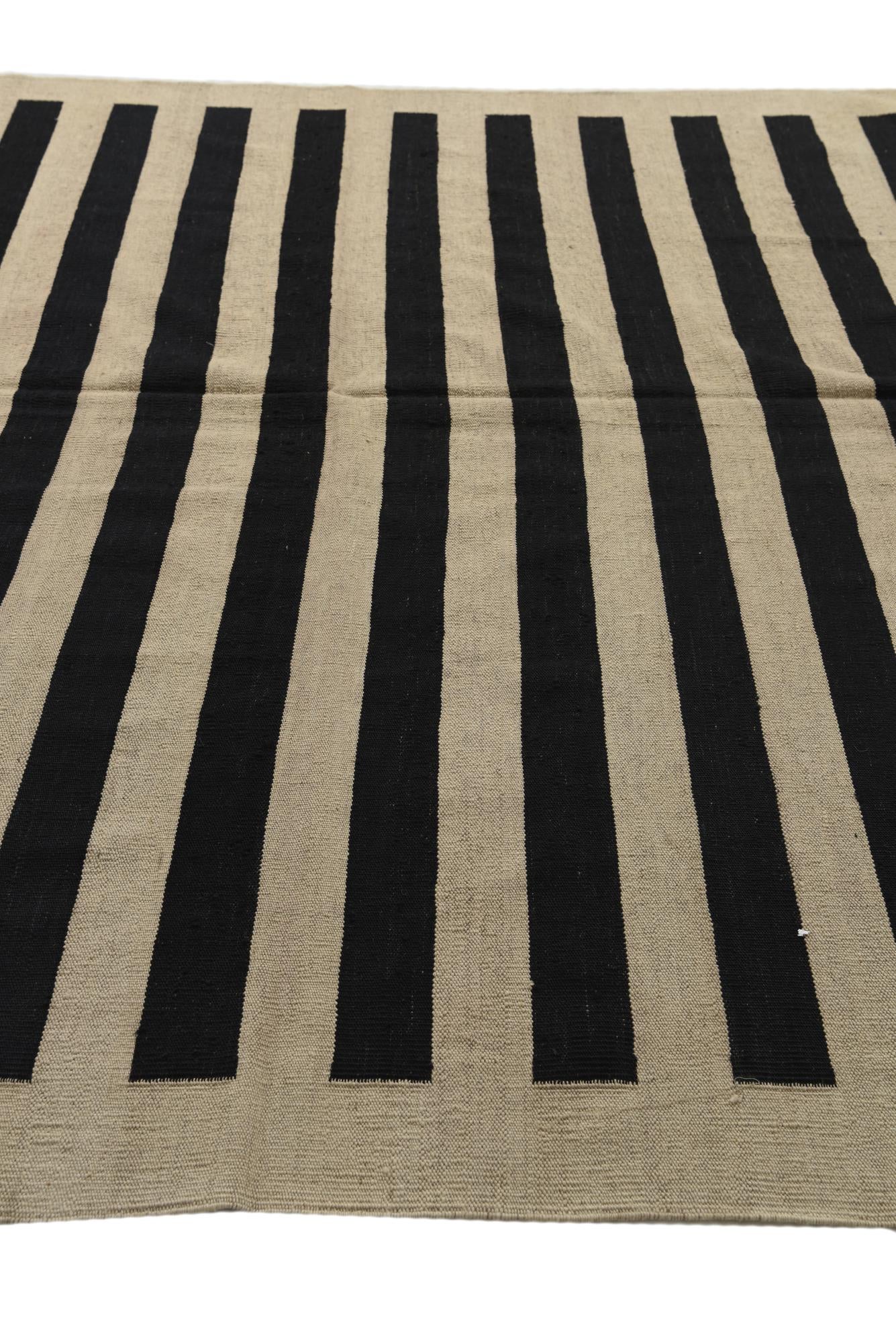 7' x 9' 9 Hand Woven Kilim Modern Wool Rug