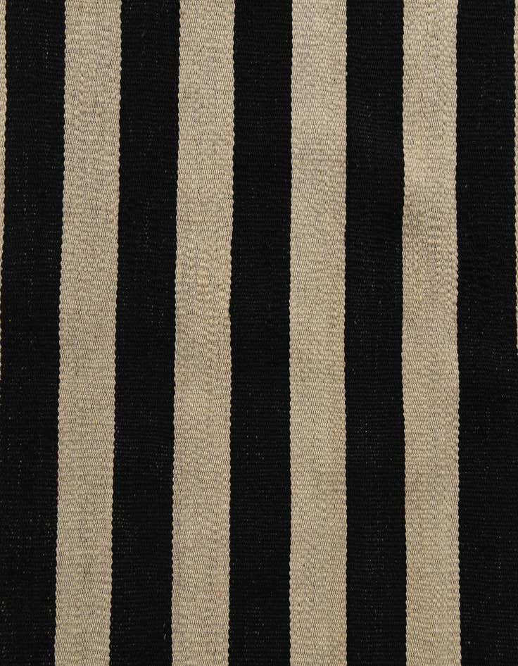 Detail image of 5' 9 x 7' 9  Hand Woven Kilim Modern Wool Rug