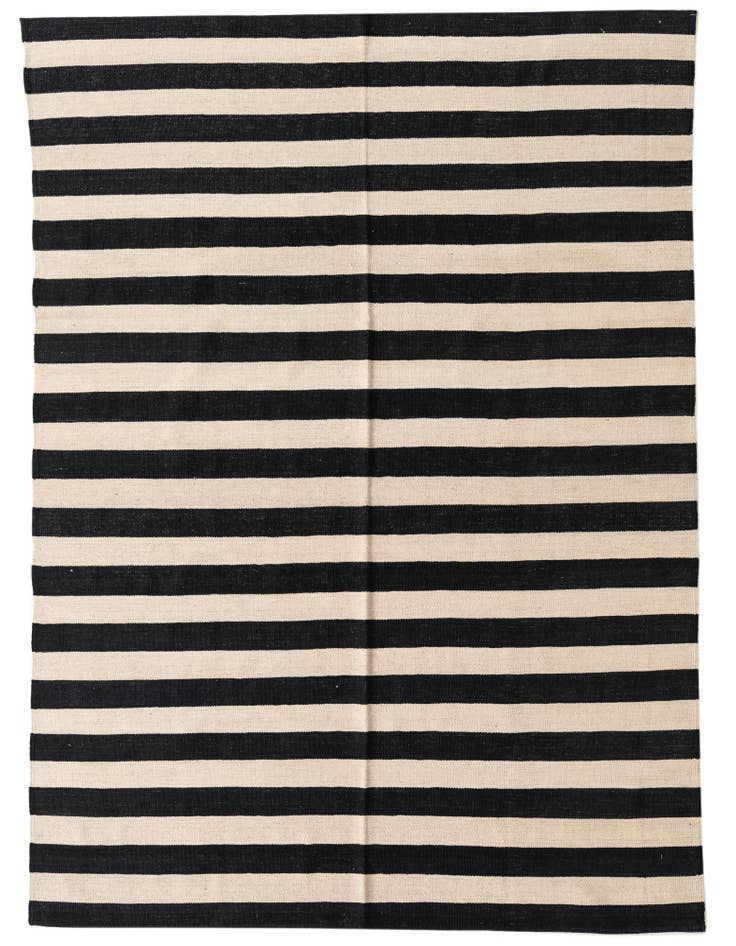 Detail image of 5' 9 x 7' 9 Hand Woven Kilim Modern Wool Rug