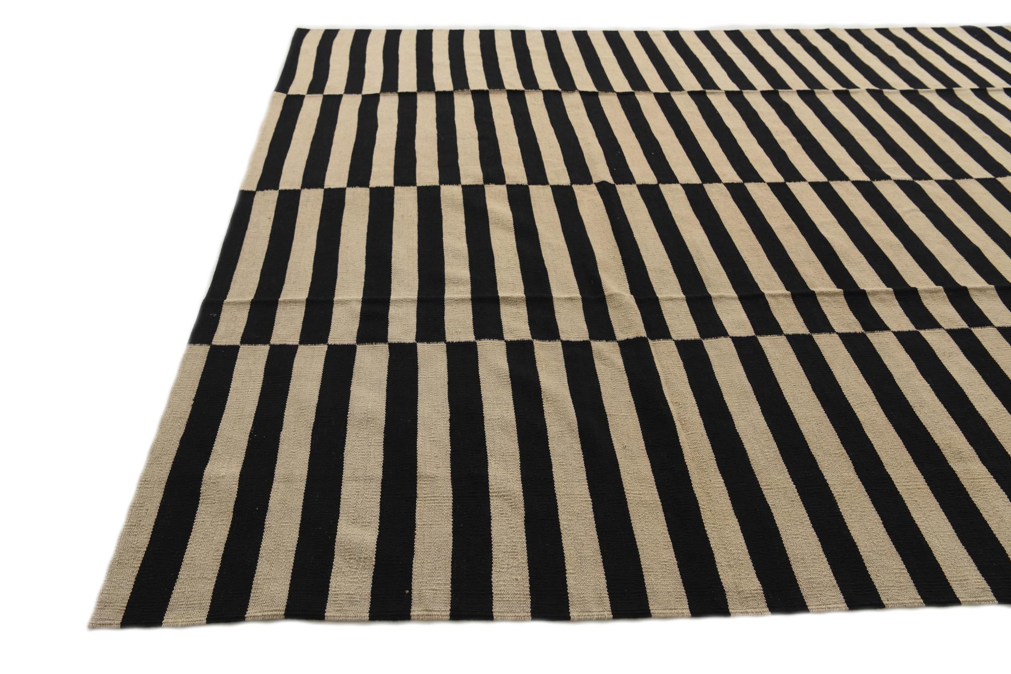 8' 5 x 9' 9 Hand Woven Kilim Modern Wool Rug