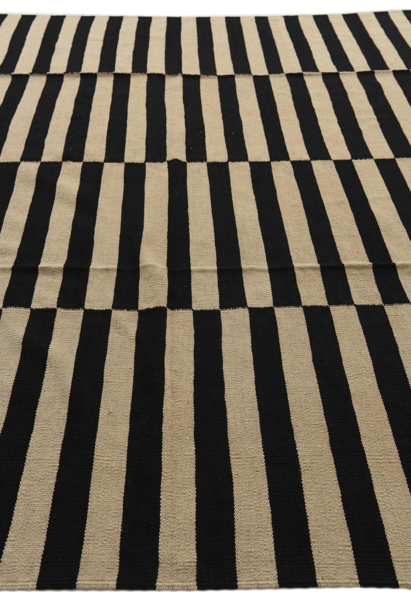 8' 5 x 9' 9 Hand Woven Kilim Modern Wool Rug