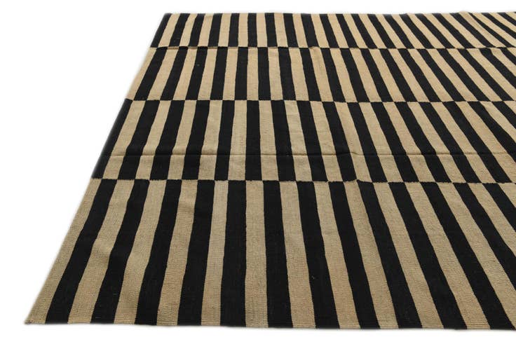 Detail image of 8' 8 x 9' 7 Hand Woven Kilim Modern Wool Rug
