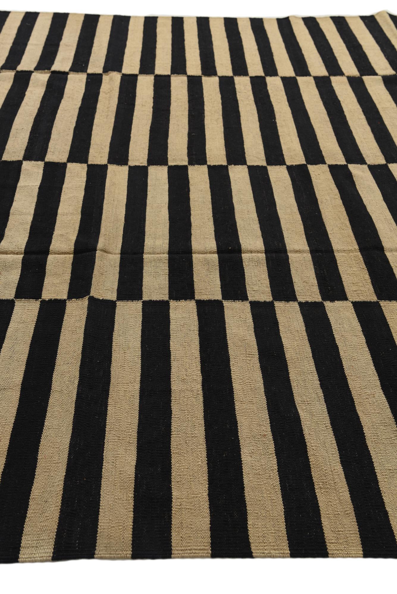 8' 8 x 9' 7 Hand Woven Kilim Modern Wool Rug