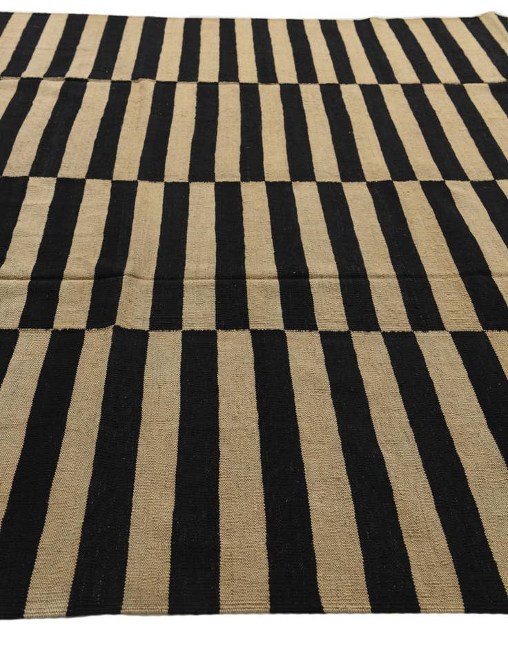 Detail image of 8' 8 x 9' 7  Hand Woven Kilim Modern Wool Rug