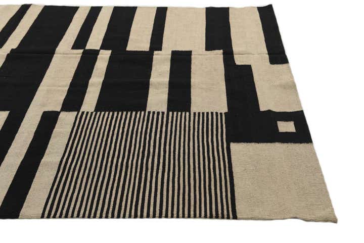 5' 10 x 7' 10 Hand Woven Kilim Modern Wool Rug