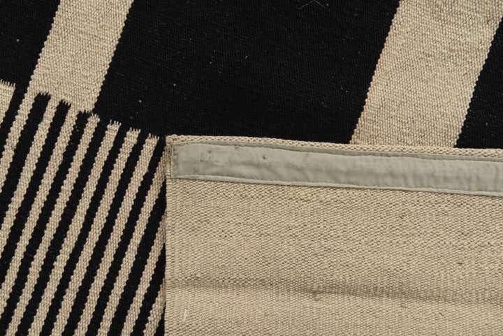 5' 10 x 7' 10 Hand Woven Kilim Modern Wool Rug