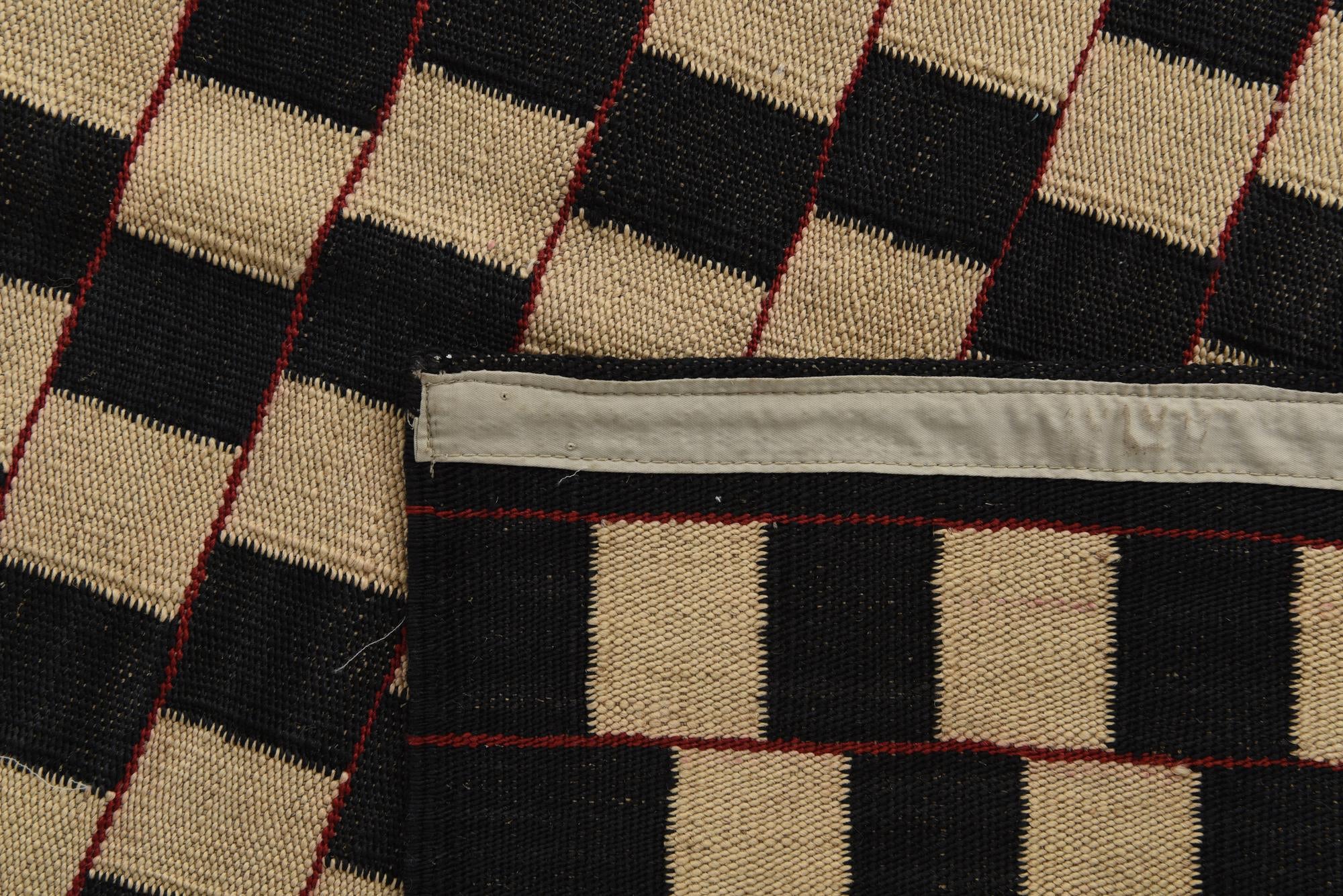 5' 8 x 7' 6 Hand Woven Kilim Modern Wool Rug
