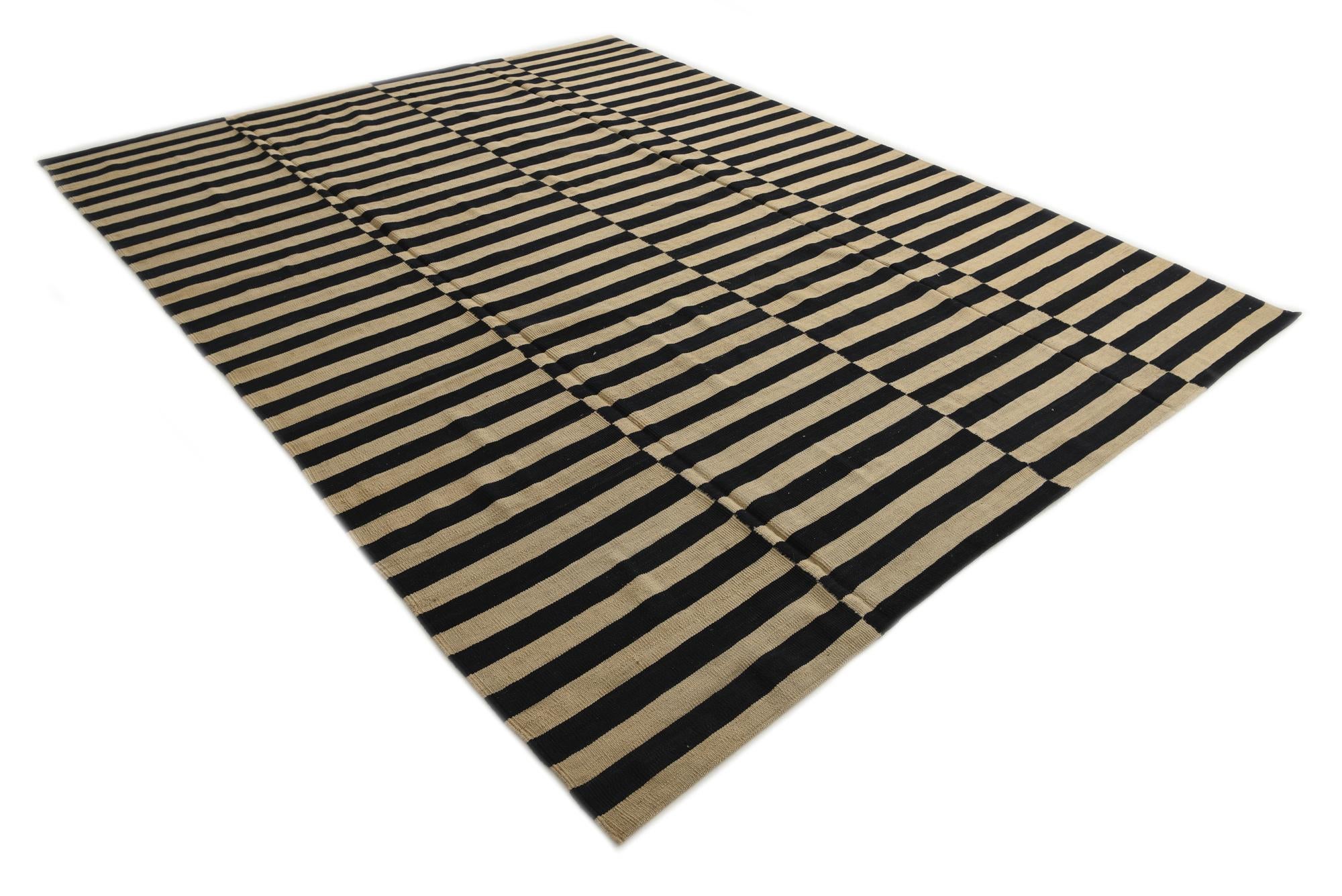 8' 9 x 11' 2 Hand Woven Kilim Modern Wool Rug