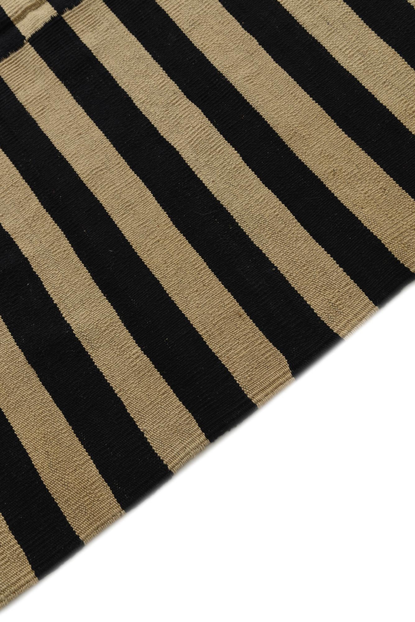 8' 9 x 11' 2 Hand Woven Kilim Modern Wool Rug