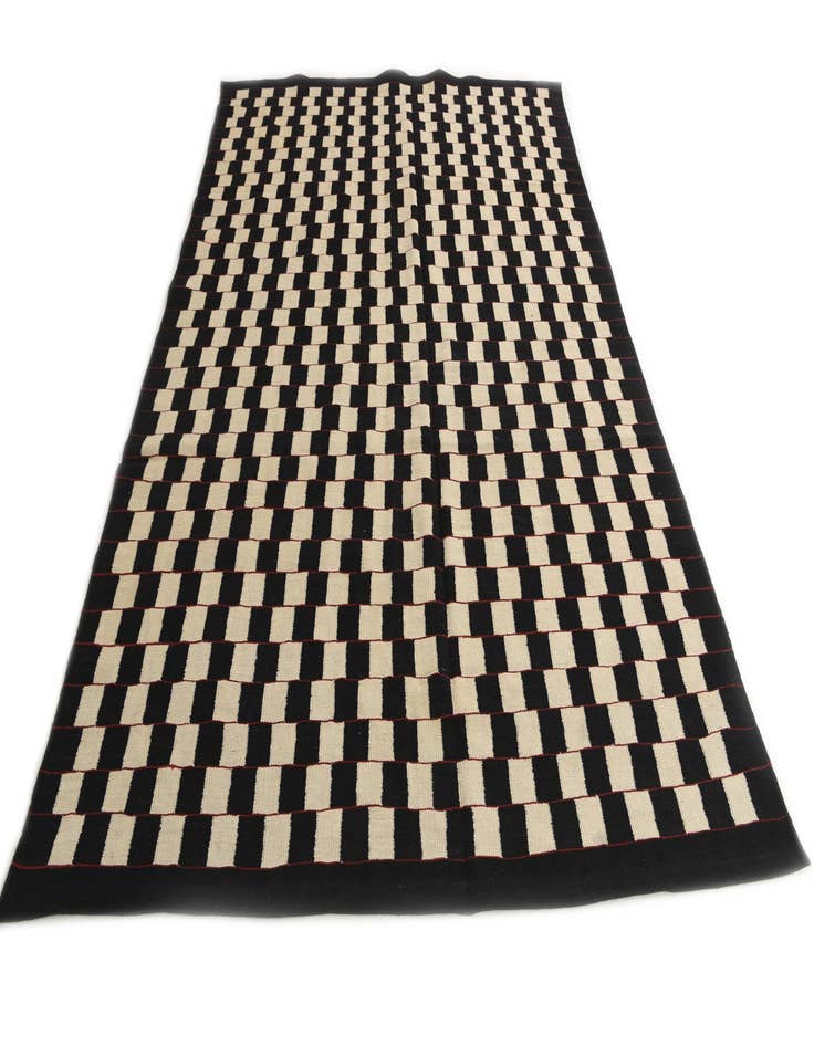 Detail image of 6' 6 x 9' 7  Hand Woven Kilim Modern Wool Rug