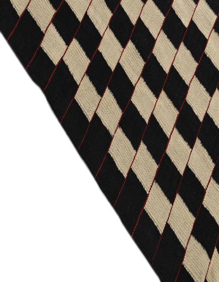 Detail image of 6' 6 x 9' 7  Hand Woven Kilim Modern Wool Rug