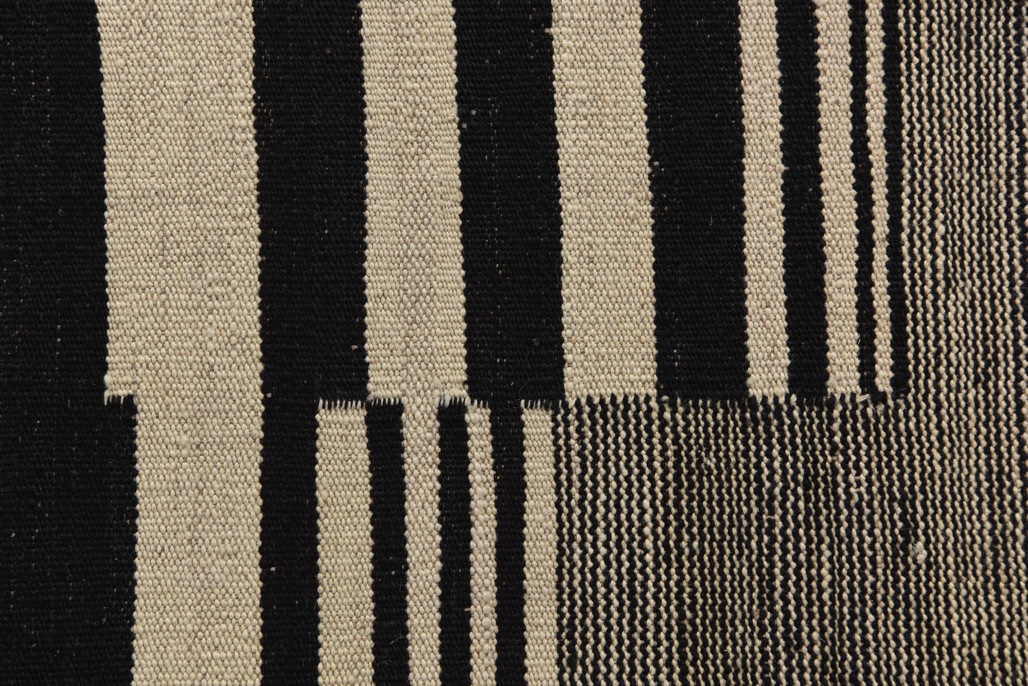 5' 8 x 7' 10 Hand Woven Kilim Modern Wool Rug