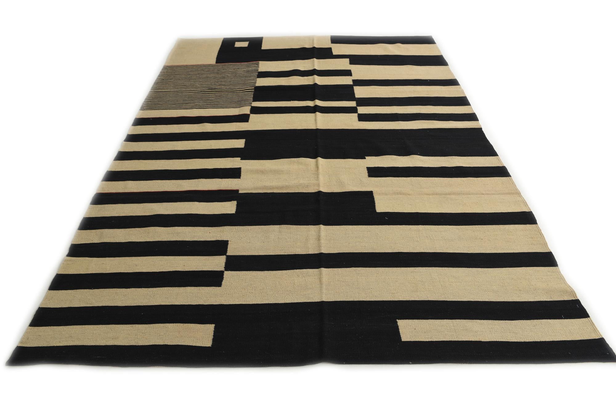 7' x 10' Hand Woven Kilim Modern Wool Rug