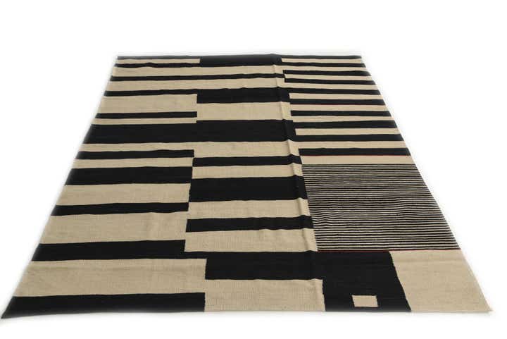 5' 9 x 7' 7 Hand Woven Kilim Modern Wool Rug
