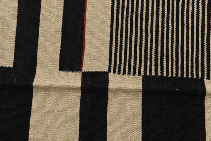 5' 9 x 7' 7 Hand Woven Kilim Modern Wool Rug