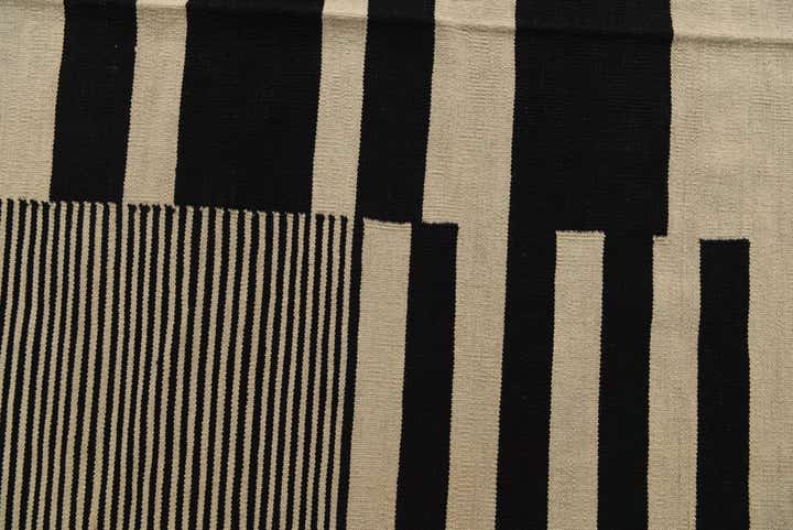 5' 2 x 6' 9 Hand Woven Kilim Modern Wool Rug