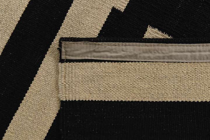 5' 2 x 6' 9 Hand Woven Kilim Modern Wool Rug