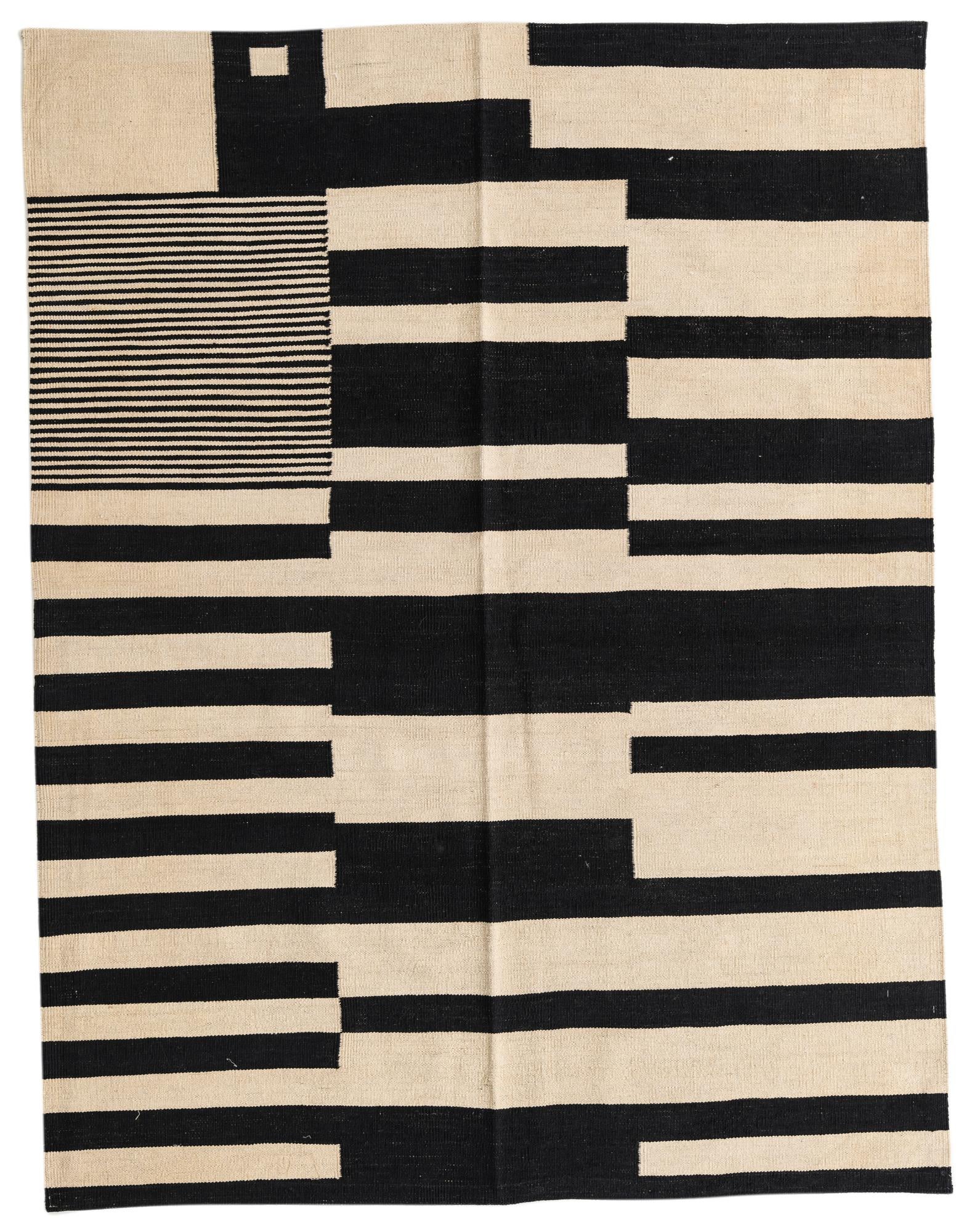5' 2 x 6' 9 Hand Woven Kilim Modern Wool Rug