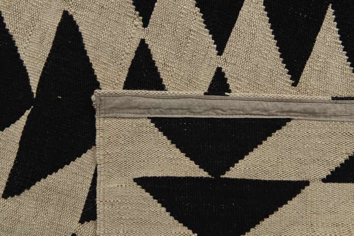 6' 9 x 9' 6 Hand Woven Kilim Modern Wool Rug