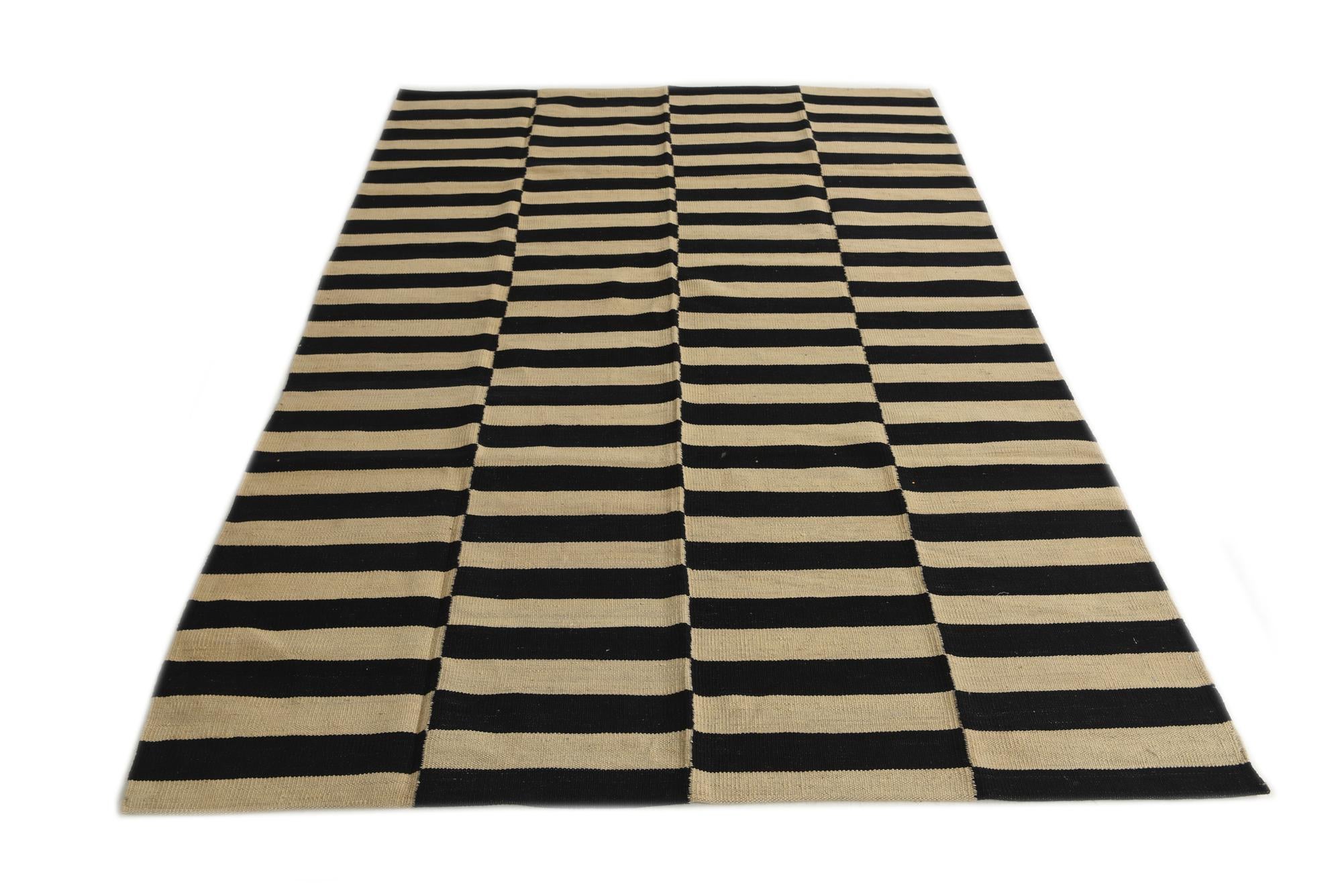 5' 3 x 7' 9 Hand Woven Kilim Modern Wool Rug