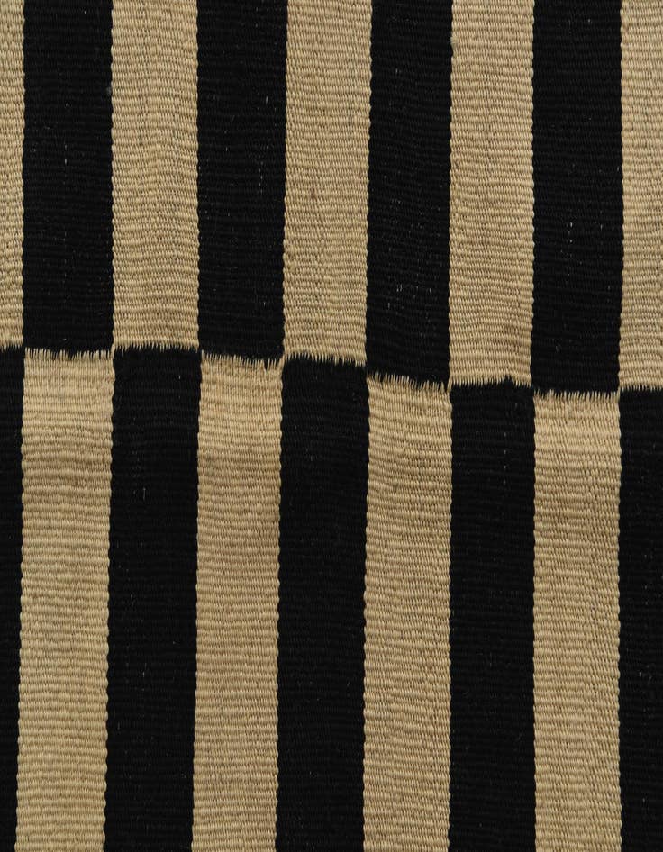 Detail image of 5' 3 x 7' 9  Hand Woven Kilim Modern Wool Rug