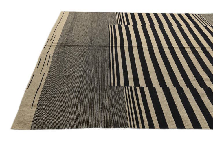 Detail image of 7' x 9' 7 Hand Woven Kilim Modern Wool Rug