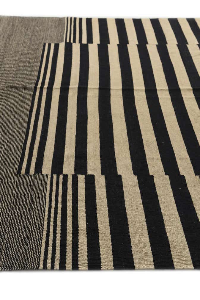 7' x 9' 7 Hand Woven Kilim Modern Wool Rug