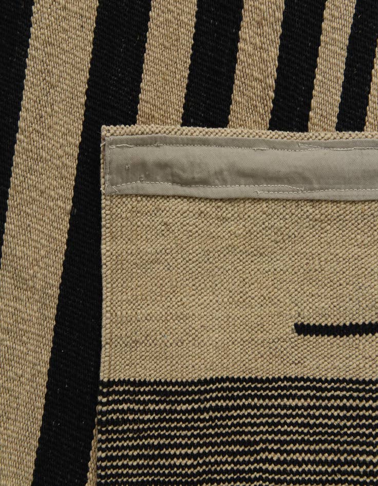 Detail image of 7' x 9' 7  Hand Woven Kilim Modern Wool Rug