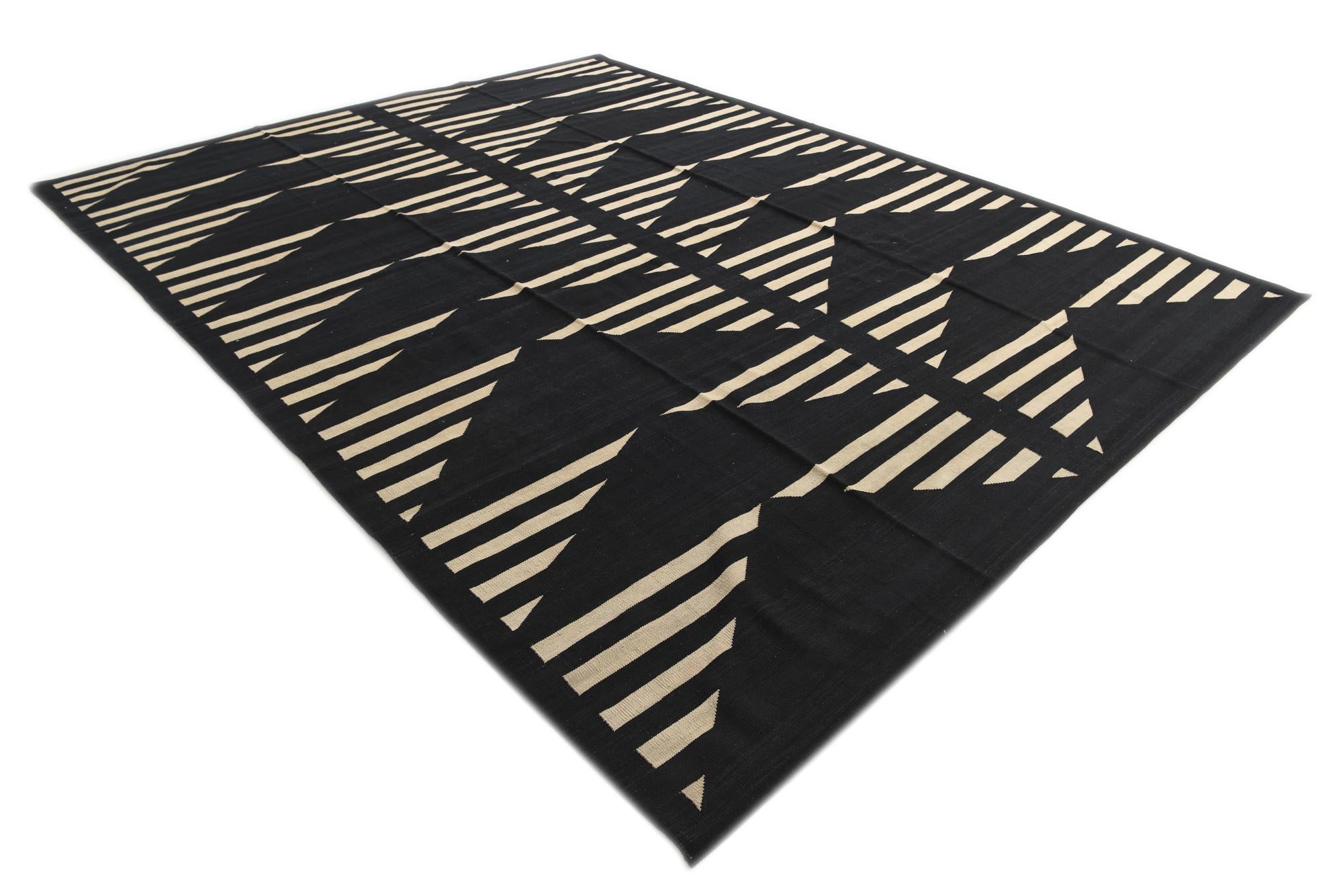 10' 1 x 12' 10 Hand Woven Kilim Modern Wool Rug
