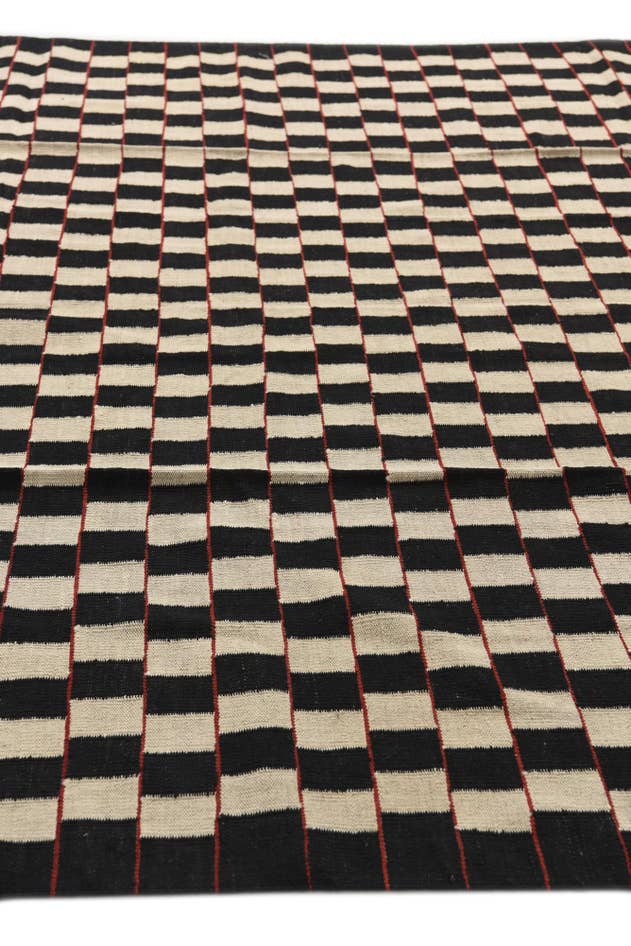 Detail image of 8' 1 x 9' 9 Hand Woven Kilim Modern Wool Rug