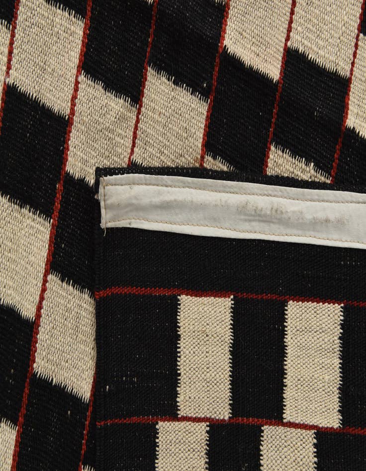 Detail image of 8' 1 x 9' 9  Hand Woven Kilim Modern Wool Rug