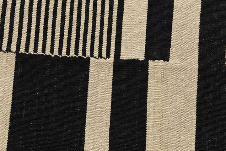 5' x 6' 8 Hand Woven Kilim Modern Wool Rug