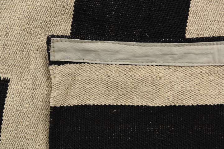 5' x 6' 8 Hand Woven Kilim Modern Wool Rug